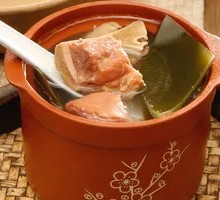 Kelp and Pork Rib Soup