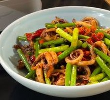 Spicy Squid Tentacles in Dry Pot