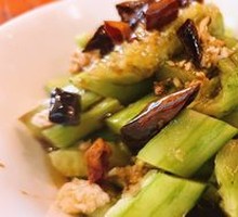 Knife-Pounded Cucumber