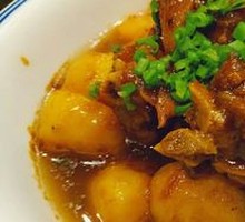 Stewed Pork Ribs with Potatoes