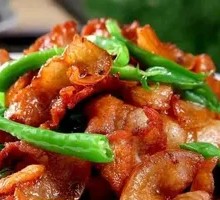 Green Pepper Stir-fried Pork