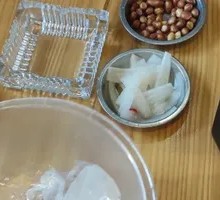 Sour and Spicy Pickled Radish