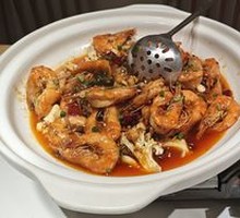 Stir-Fried Spicy Shrimp in Oil