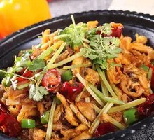Spicy Pot-Steamed Chicken