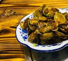 Spicy Stir-Fried Clams