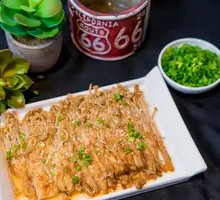 Enoki Mushroom