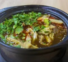 Braised Beef Offal in Clay Pot