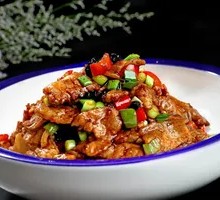 Aged Chopped Chili Pork Stir-Fry