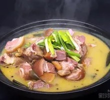 Mountain Preserved Pork Hot Pot
