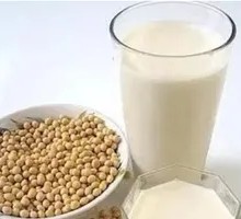 Freshly Ground Soy Milk