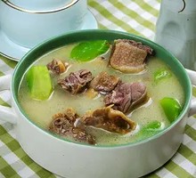Preserved Duck Braised with Lettuce