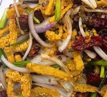 Sesame Stir-Fried Lotus Root Strips