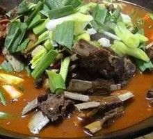 Hanging Pot Fresh Beef Steak