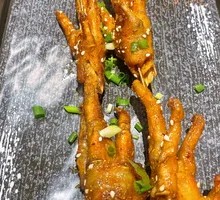 Glutinous Chicken Feet