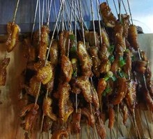 Charcoal-grilled Pork Ribs