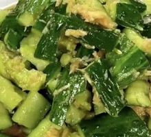 Knife-Pounded Cucumber