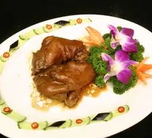 Braised Pork Trotter