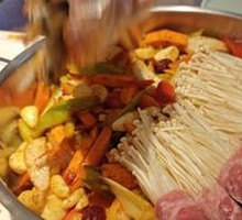 Beef Rolls with Enoki Mushrooms