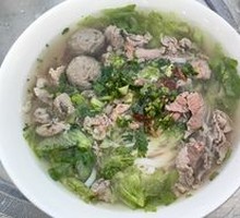 Snowflake Beef Rice Noodle Soup