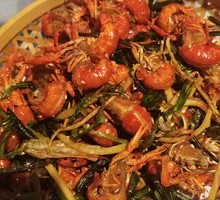 Dry-Fried Spicy Lobster
