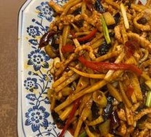 Fish-Flavored Shredded Pork