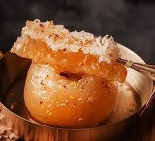 Cold Honeycomb Pears