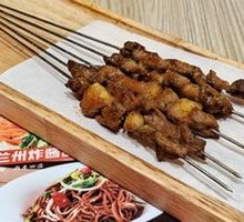草原钢钎羊肉串