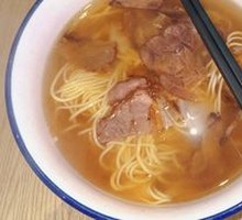牛腱牛骨清汤面