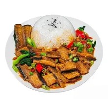 Sliced Beef with Stir-fried Sauce Rice Bowl