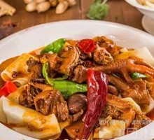 Braised Chicken Noodles