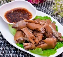 Braised Pig's Trotters