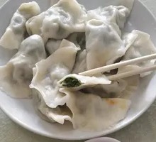 Fresh Pork Dumplings with Chinese Cabbage