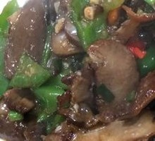 Stir-Fried Beef with Spicy Sauce