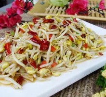 Sour Stir-fried Bean Sprouts