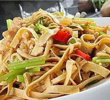 Tofu Skin Shredded Pork Rice