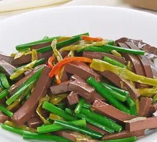 Stir-fried Duck Blood with Leeks