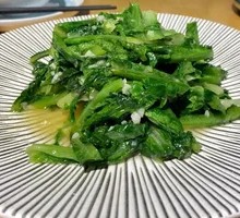 Stir-fried Oil-mustard Greens