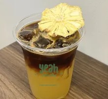 Pineapple Sea