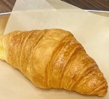 Plain Croissant