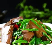 Stir-fried Duck Blood with Leeks