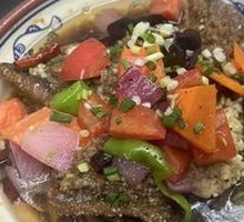 Steamed Eel in Pickled Chili Sauce
