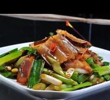 Pickled Pork with Garlic