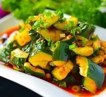 Knife-Pounded Cucumber