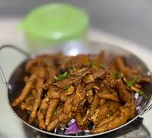 Spicy Ginger Chicken Feet