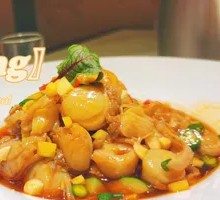 Spiced Scallop Cubes in Sauce