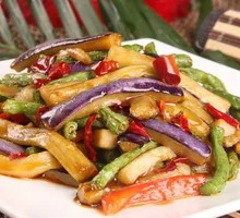 Eggplant and Green Beans Stir-fry