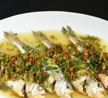Pickled Mustard Greens with Small Yellow Croaker