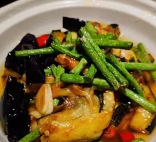 Eggplant and Green Beans Stir-fry
