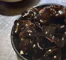 Cold-mixed black fungus