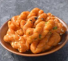 Classic Crispy Sesame Twist
